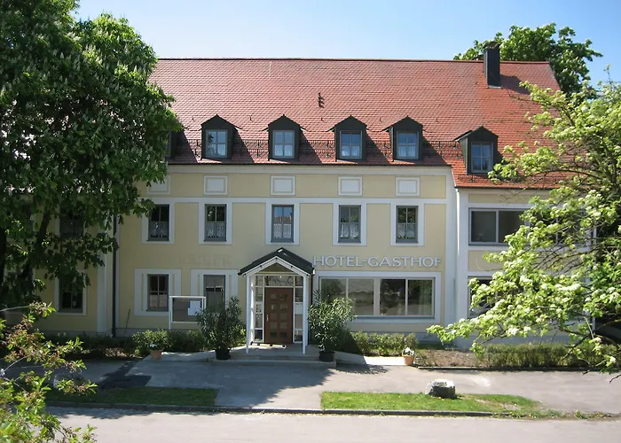 - Restaurant Kastanienhof