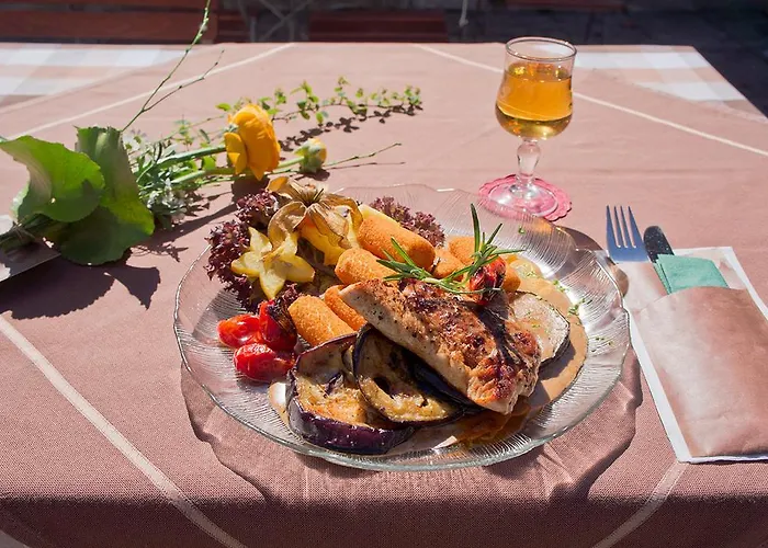 - Restaurant Kastanienhof 3* Lauingen