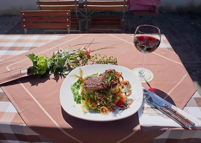 - Restaurant Kastanienhof Lauingen