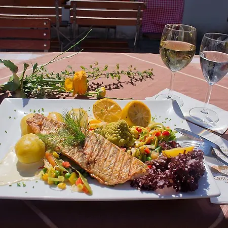 호텔 - Restaurant Kastanienhof 3*